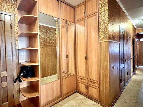 квартира за адресою Старонаводницька вул., 4