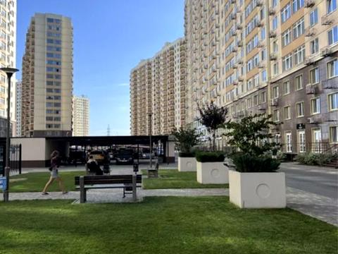 квартира за адресою Перлинна вул., 1б