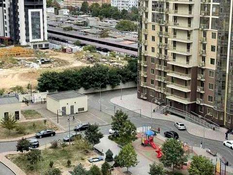 квартира за адресою Перлинна вул., 1б