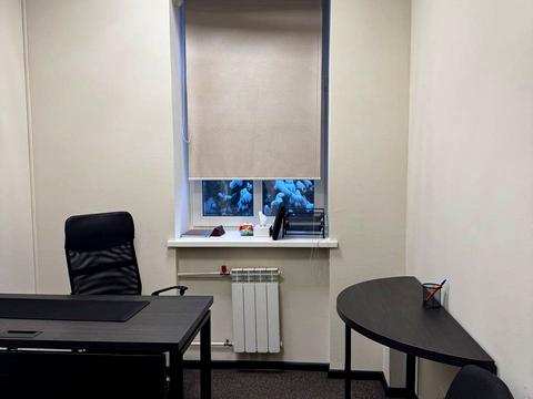 комерційна за адресою Саксаганського вул., 111А