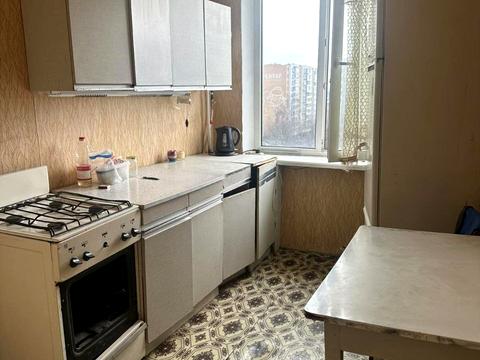 квартира за адресою Наукова вул., 21