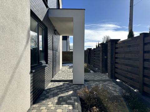 будинок за адресою Богдана Хмельницкого вул.