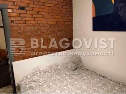 комерційна за адресою Практична вул., 17