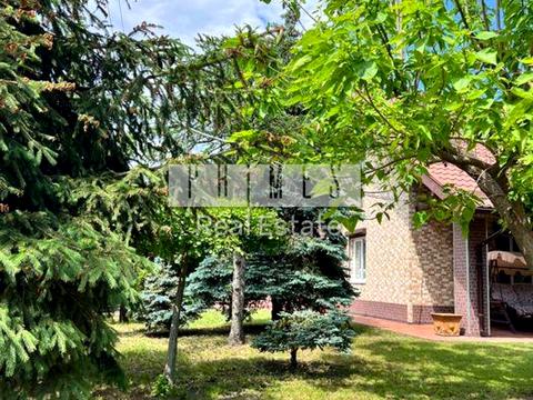 дом по адресу Центральна