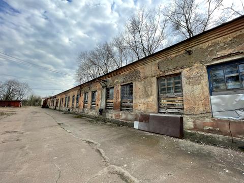 комерційна за адресою Любецька вул., 187