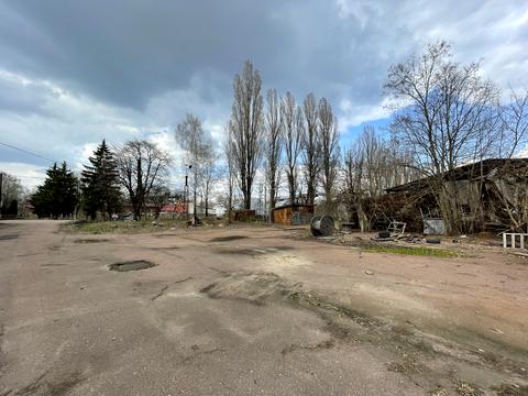 комерційна за адресою Любецька вул., 187