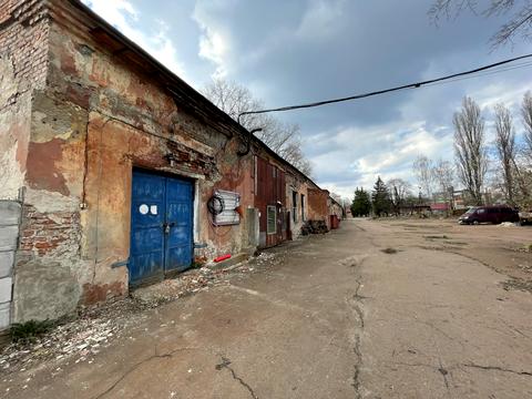 комерційна за адресою Любецька вул., 187