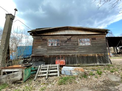 комерційна за адресою Любецька вул., 187