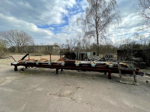 комерційна за адресою Любецька вул., 187