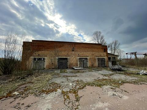 комерційна за адресою Любецька вул., 187