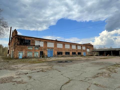 комерційна за адресою Любецька вул., 187