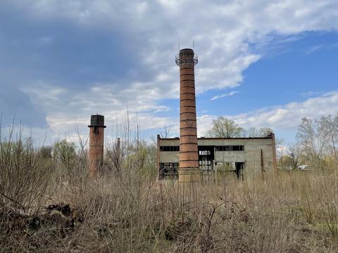 комерційна за адресою Любецька вул., 187