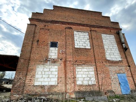 комерційна за адресою Любецька вул., 187