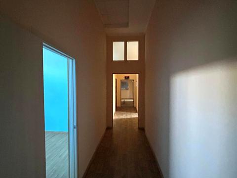 коммерческая по адресу Лыбедская ул., 1А