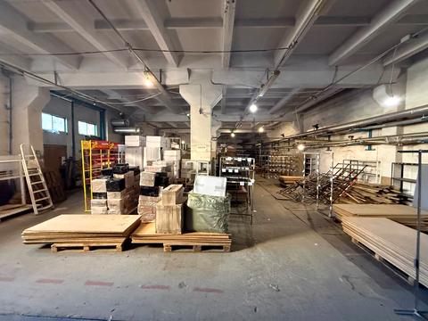 коммерческая по адресу Журналістів ул., 1