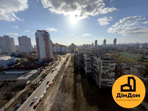 квартира по адресу Амвросия Бучмы бульв., 8