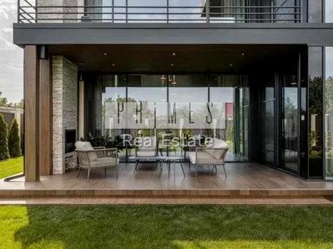 будинок за адресою Миру вул., 22