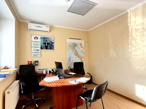 комерційна за адресою Голосіївська вул., 13-А