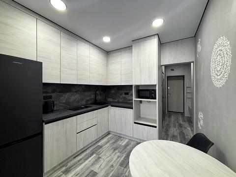 квартира по адресу Мольера ул., 77