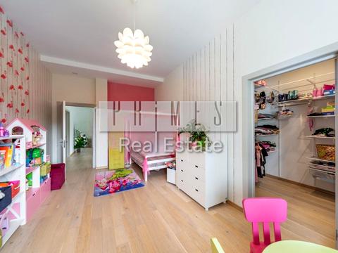 дом по адресу Вишнёвая ул.