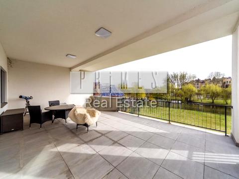 дом по адресу Вишнёвая ул.