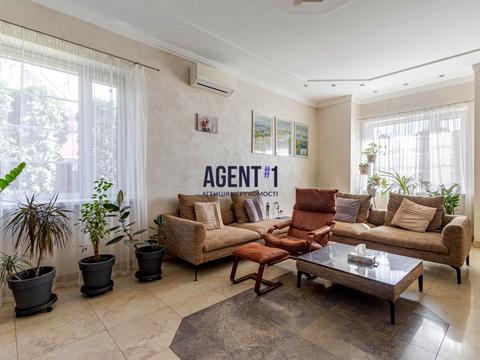 будинок за адресою Райдужна вул.