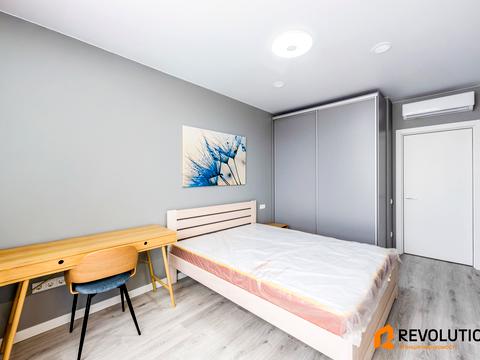 квартира по адресу Олександра Олеся ул., 17