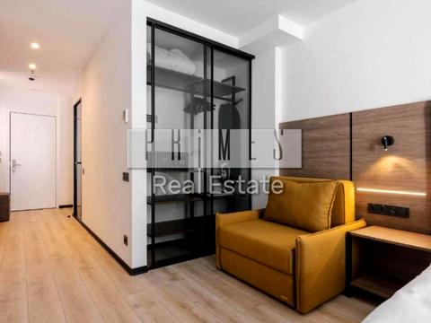 комерційна за адресою Карпатська вул., 5а