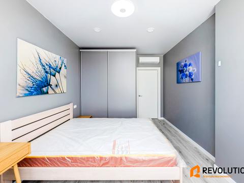 квартира по адресу Олександра Олеся ул., 17