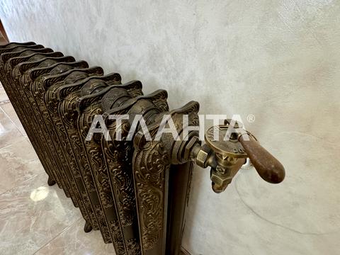 квартира за адресою Одеса, Добровольців вул. (Маршала Говорова), 8