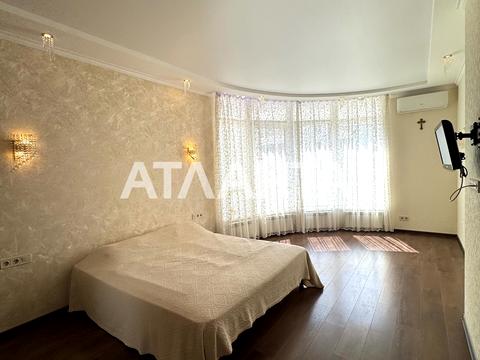 квартира за адресою Одеса, Добровольців вул. (Маршала Говорова), 8