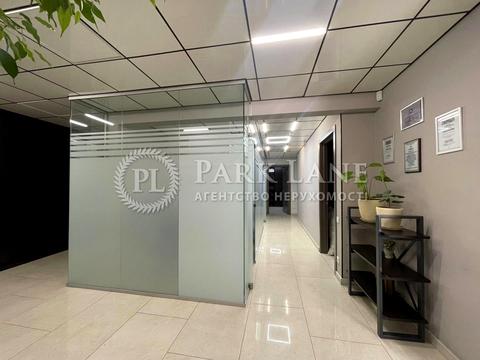 коммерческая по адресу Валерия Лобановского просп., 144