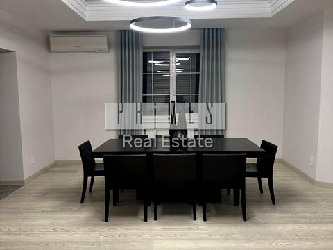 будинок за адресою Жовтнева вул.