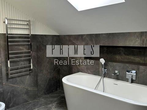 будинок за адресою Жовтнева вул.