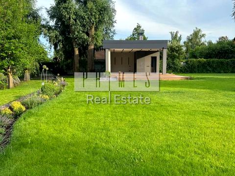 будинок за адресою Жовтнева вул.