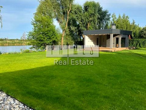 будинок за адресою Жовтнева вул.