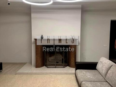 будинок за адресою Жовтнева вул.