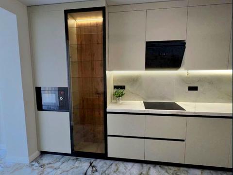 квартира по адресу Черновола ул., 1