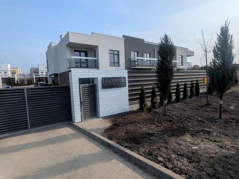 будинок за адресою Гнатюка, 44