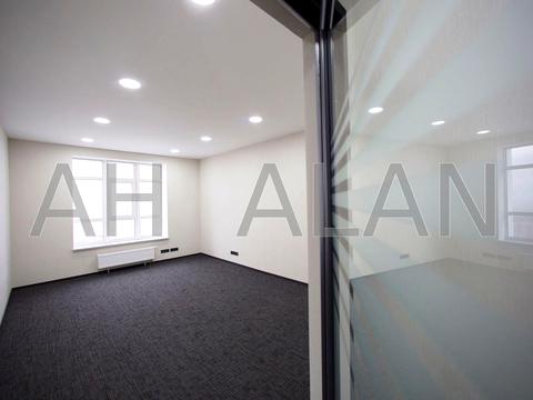 комерційна за адресою Кловський узвіз (Кловський), 7a