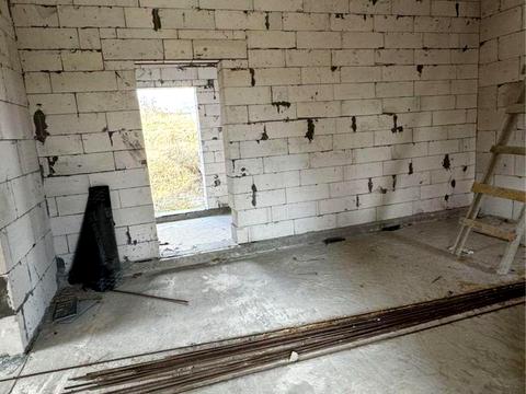 будинок за адресою Вишнева вул.