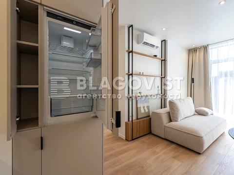 квартира по адресу Родины Костяковских ул., 10/8