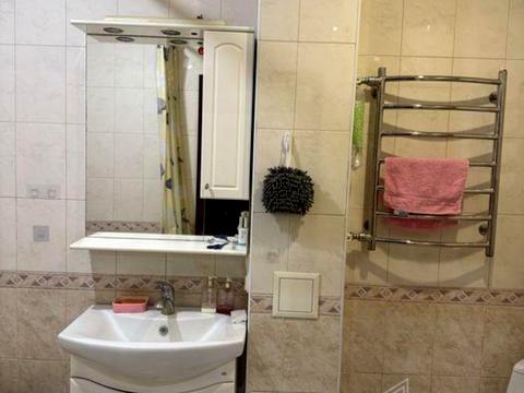 квартира за адресою Київ, Прирічна вул., 27