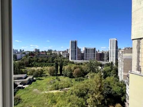 квартира по адресу Вячеслава Черновола ул., 14