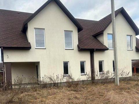 будинок за адресою Центральна вул.