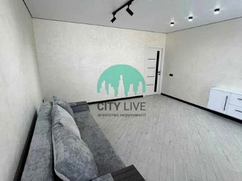 квартира по адресу Василия Симоненко ул., (Будинок 3)