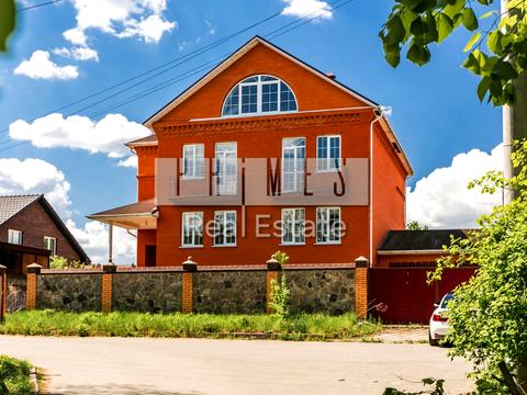 будинок за адресою Центральна