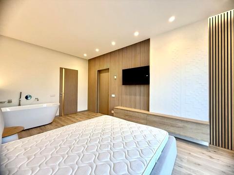 квартира по адресу Набережно-Рыбальская дорога ул., 5