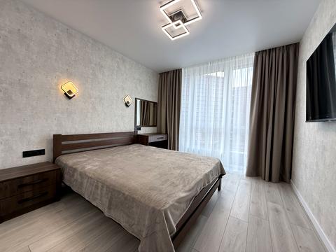 квартира за адресою Віктора Некрасова вул. (Північно-Сирецька), 8