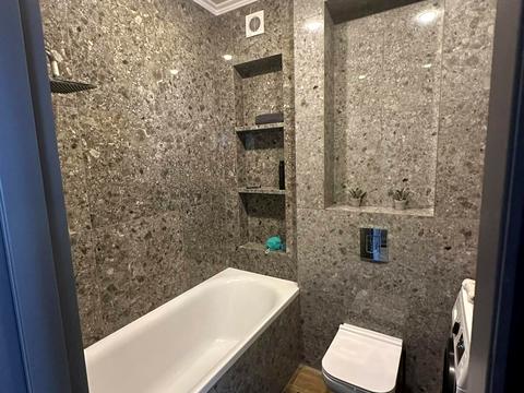 квартира за адресою Листопадова вул., 1